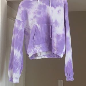 Tie- dye sweatshirt